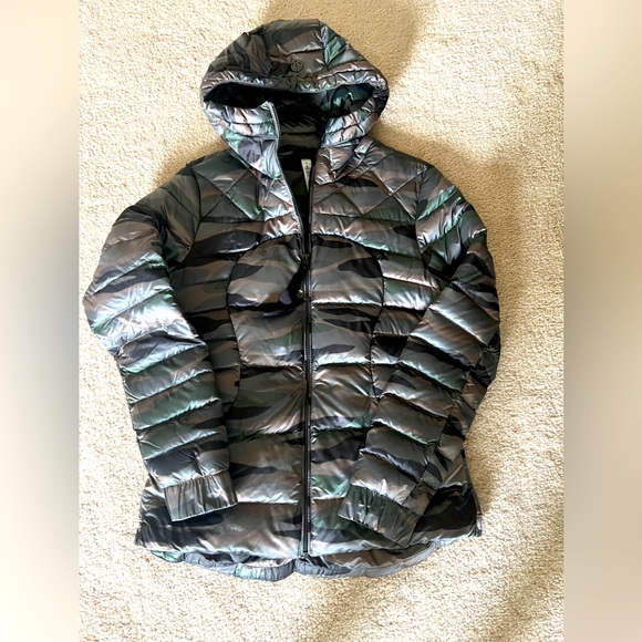 Lululemon Athletica Fluffin Awesome jacket - Size 8 - Picture 2 of 4